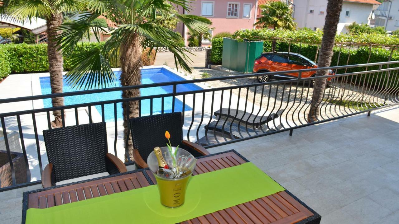 Haus Tanja Villa Malinska Exterior foto
